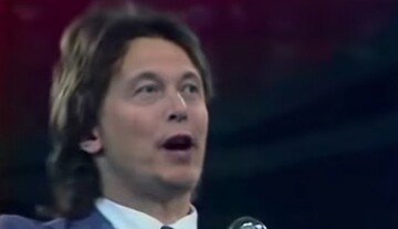 Ілон Маск після запуску Crew Dragon заспівав 