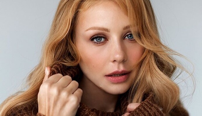 Ось це робота над собою: Тіна Кароль вразила фанів бездоганним пресом