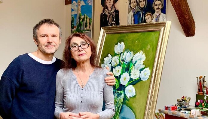 Святослав Вакарчук показав зворушливе фото з мамою - це її перший день народження без чоловіка