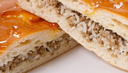 Як приготувати Багатий пиріг на Трійцю: детальний рецепт і поради до свята