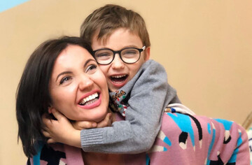 Вдома можна малювати на стінах: Оля Цибульська розповіла, як виховує сина