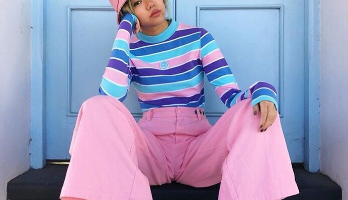 Що таке колор-блок і як одягатися під новий тренд цього літа: фото