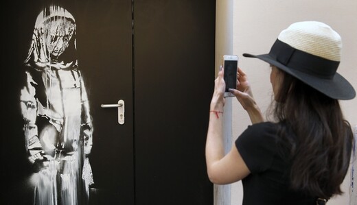 Поліція знайшла викрадену роботу художника Бенксі