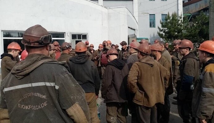 На Донбассе рабочие сопротивля­ются оккупантам, Украине осталось только давить - Павел Лисянский