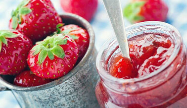 Варимо густий полуничний джем на зиму: простий рецепт і поради