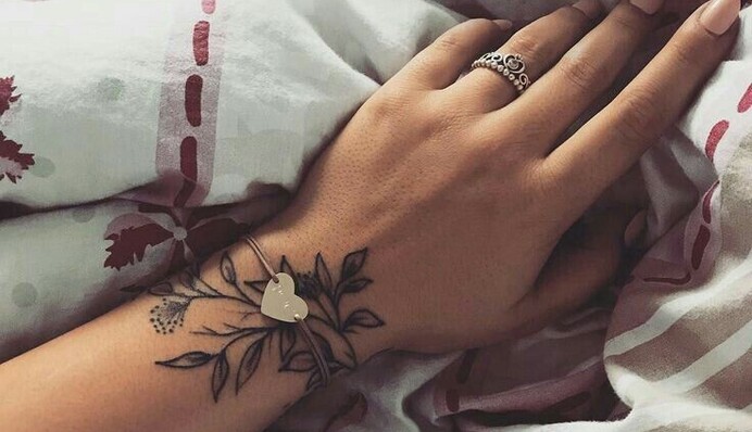 20 изящных тату этого лета, о которых не придется жалеть