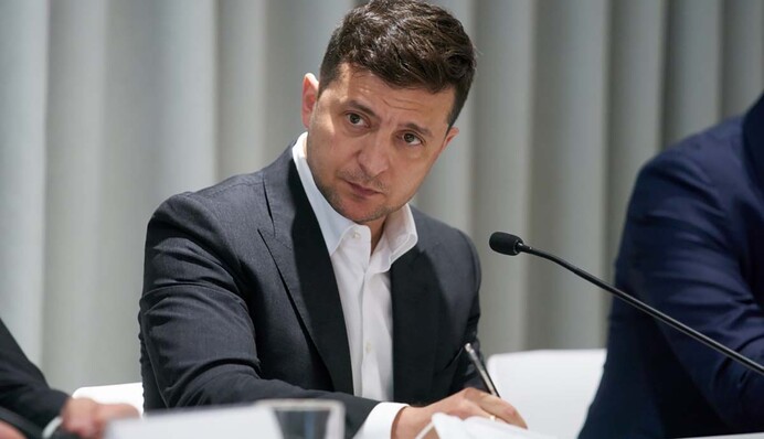 Адмінреформа від Зеленського: як в Україні вводиться партійна диктатура