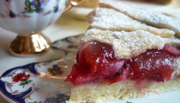 Готуємо вдома пісний пиріг з ягідною начинкою: простий рецепт і поради в Петрів піст