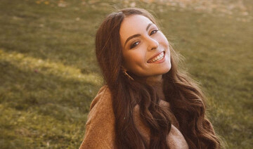 Оля Полякова розповіла про дивні фото, хейтерів та хлопця своєї 15-річної дочки