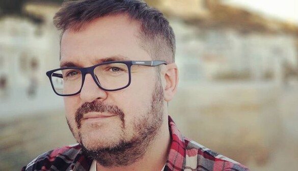 Александр Пономарев трогательно почтил память матери в день ее смерти - женщины не стало 16 лет назад