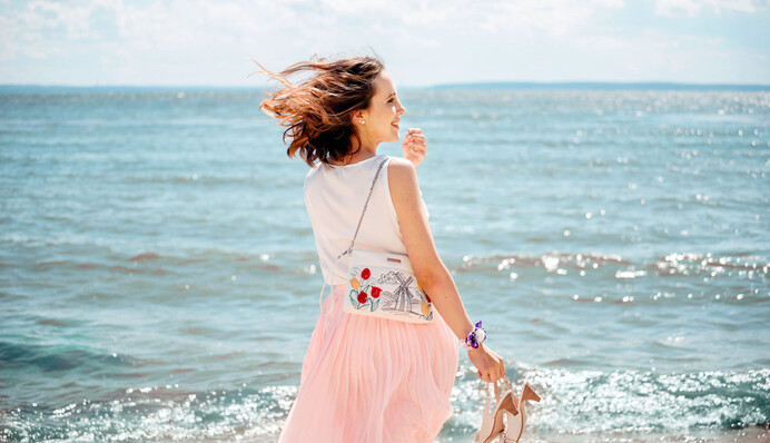 Літня відпустка 2020: де і за скільки можна відпочити на чорноморських курортах Херсонської області