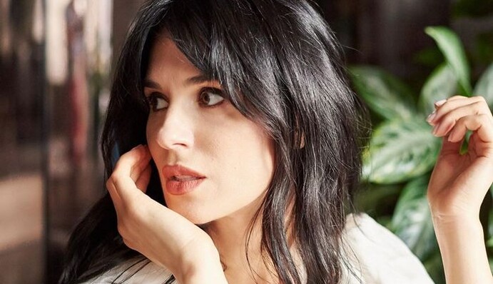 Зіркове перевтілення: Маша Єфросиніна показала себе до і після макіяжу