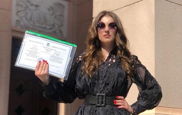 Мрії збуваються: дочка Кузьми Скрябіна похвалилася дипломом лікаря