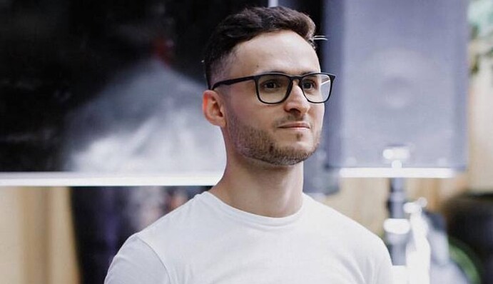 Игорь Ласточкин рассказал, почему его жена избегает публичности