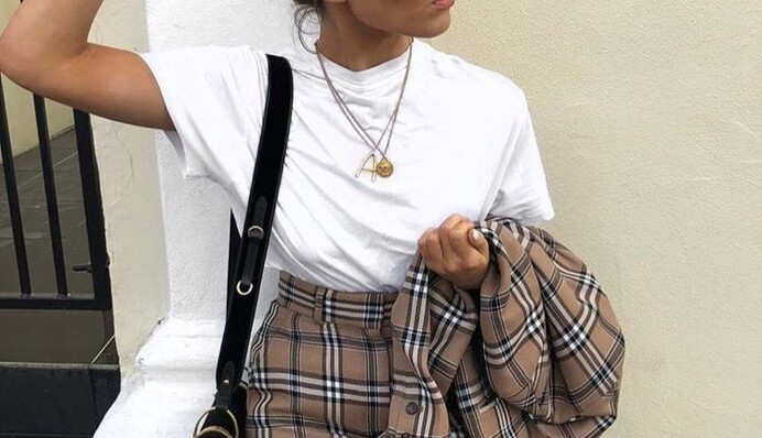 Клітинка знову в моді: 7 стильних образів цього літа на кожен день