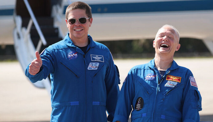 Астронавт зробив фото з МКС і показав кордон дня та ночі. Конспірологи одразу 