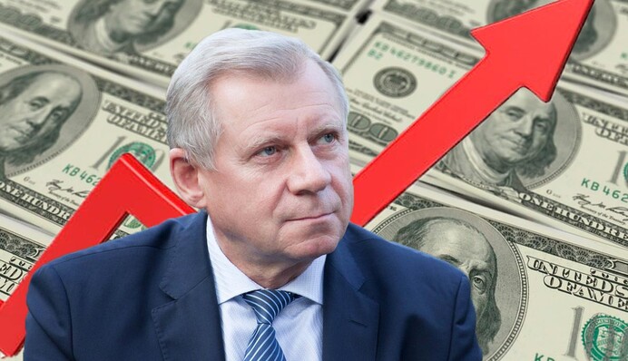 Курс долара після відставки Смолія: прогноз на липень