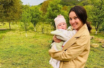 Наталка Карпа показала, як годує дочку грудьми в кафе - на це її надихнула Ешлі Грем