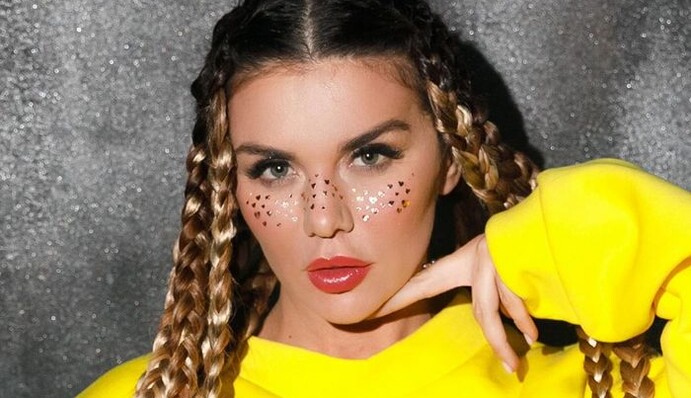 Не могла дышать: Анна Седокова травмировалась на съемках нового клипа