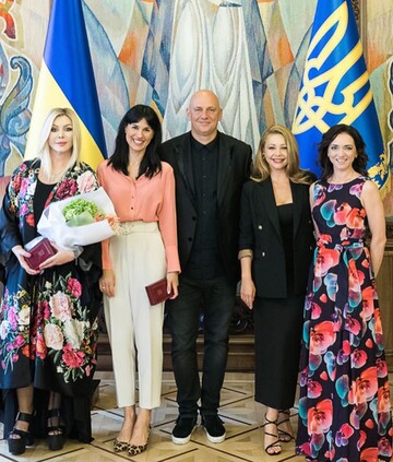 Маша Єфросиніна, Потап, Ірина Білик та інші зірки поділилися ставленням до президентських нагород