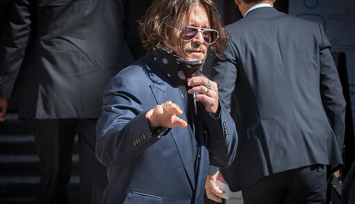 Джонни Депп рассказал, как принимал наркотики и давал марихуану 13-летней дочери