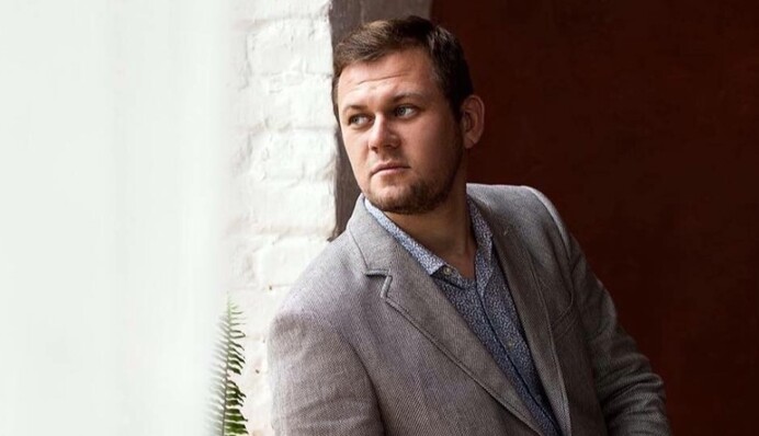 Это Россия устраивает театр абсурда вокруг «Минска»: блиц с Денисом Казанским