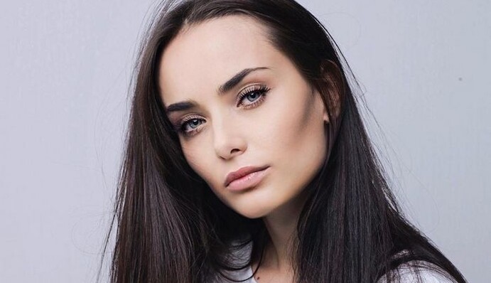 Ни один человек к этому не готов: Ксения Мишина рассказала о трудностях раннего материнства