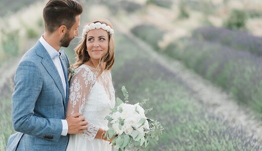 Тепер в моді прованс: як змінилися тренди весільних суконь за останні 20 років