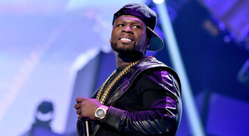 Репер 50 Cent влаштував погром у ресторані через шанувальника з камерою, і це потрапило на відео