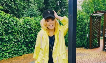 Пугачова раптом з'явилася в TikTok, ось тільки автору відео дісталося за таємну зйомку