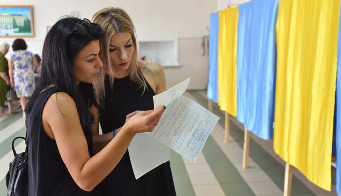 Місцеві вибори-2020: токсичність, зв'язки і залежність кандидатів у південних областях