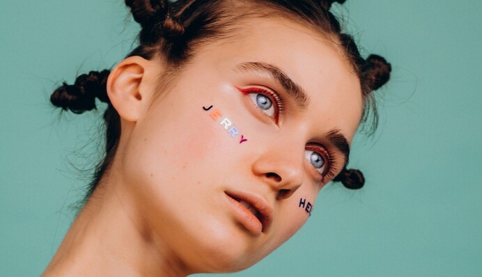 Люди хейтять нову пісню Jerry Heil, і справа навіть не в російській мові