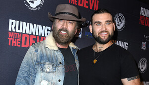 Сын Николаса Кейджа попросил суд защитить его от родной матери