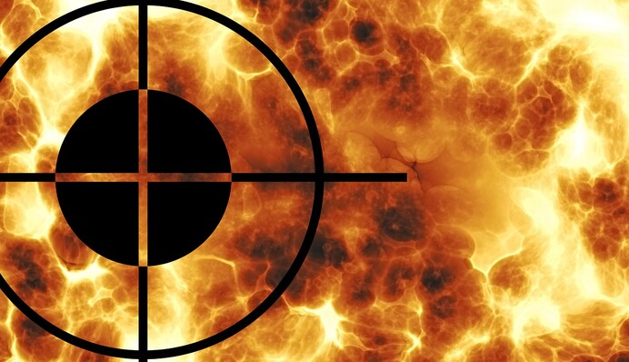 Чому Україну захлиснули теракти і самосуд