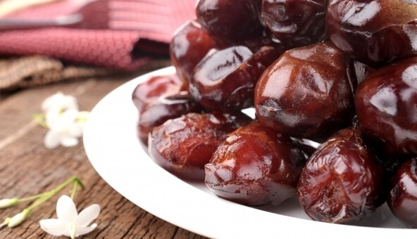 Как закрыть маринованную сливу на зиму: простой рецепт и советы