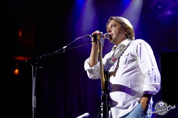 Лидер группы 