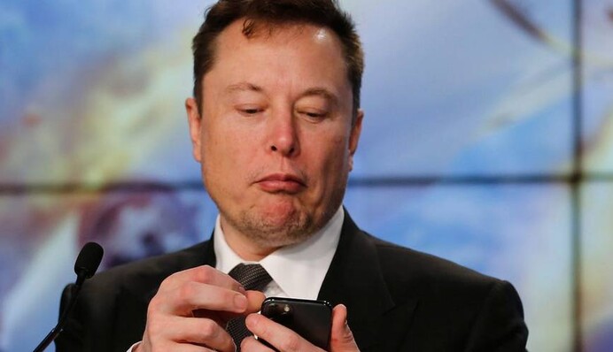 Ілона Маска запросили до Єгипту, щоб розвіяти теорію про прибульців-будівельників