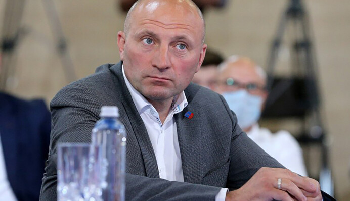 Рішення Кабміну ділити регіони на 