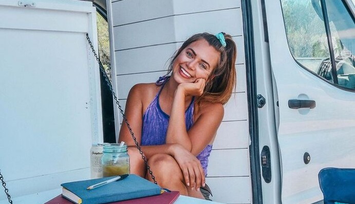 Дівчина показала реалії життя в будинку на колесах: якщо ви впевнені, що це романтика - вам сюди