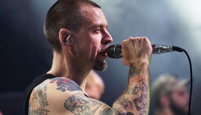 Сергей Михалок не комментирует события в Беларуси и люди в недоумении - в ответ пошли хейт и мемы