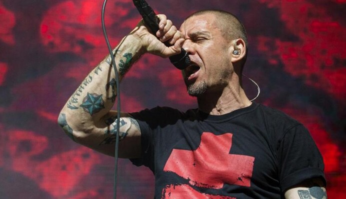 Сергей Михалок отреагировал на критику из-за молчания в сети и опубликовал пост. Спойлер: не помогло