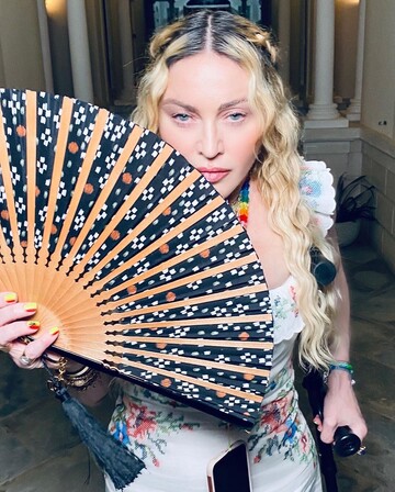 З марихуаною і танцями: Мадонна показала, як зустріла 62-річчя