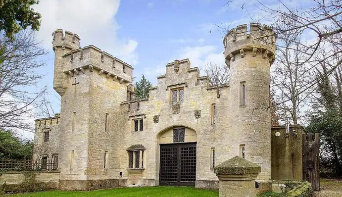 8 замків, які можна орендувати з друзями менш ніж за $50 на добу