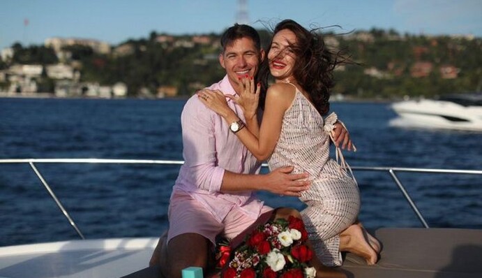 Володимир Остапчук через рік після знайомства зробив пропозицію своїй дівчині