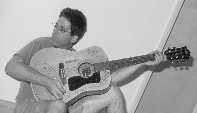 На 65 году жизни умер бывший гитарист Red Hot Chili Peppers Джек Шерман