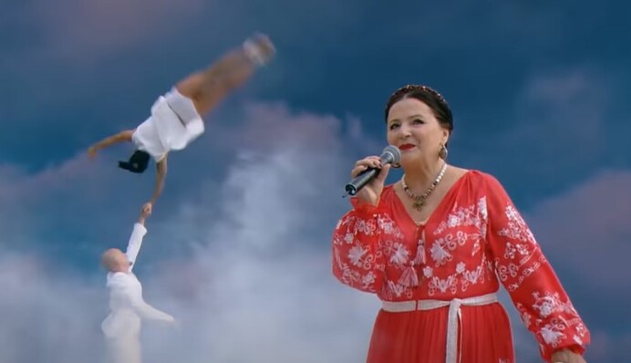 У Києві виконали знакові пісні незалежної України, але шоу може обернутися для Зеленського скандалом