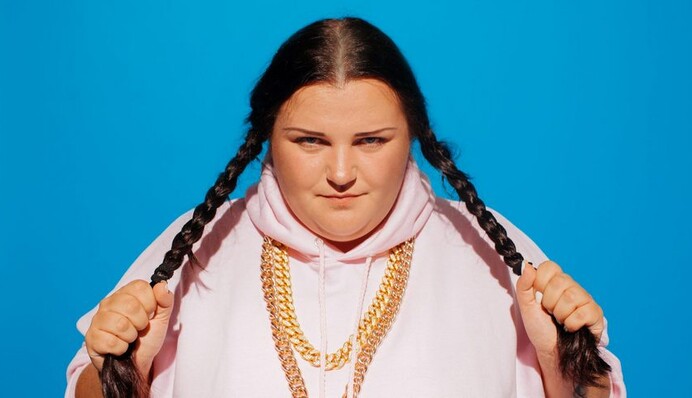 Як на прем'єрі шоу Танці з зірками-2020 виступила alyona alyona