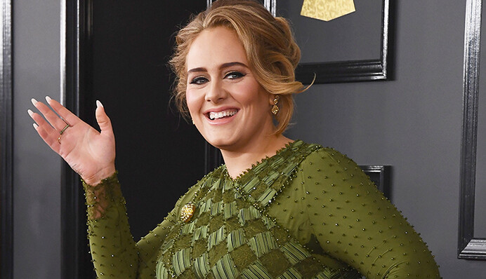 Похудевшая Адель показала себя в купальнике, но вместо восторга посыпались обиды - что пошло не так