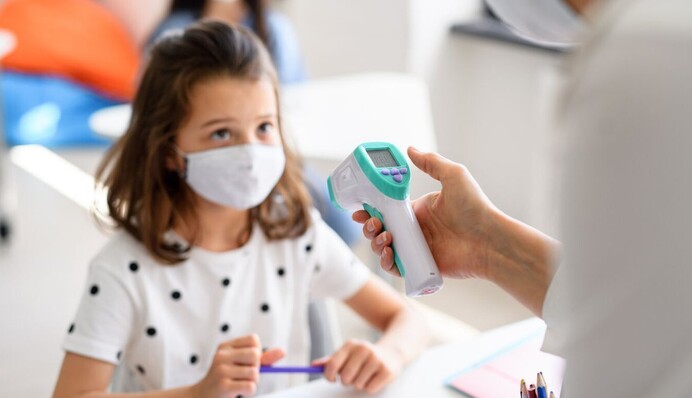 Денег нет, но вы купите: как стартовал коронавирусный учебный год 2020