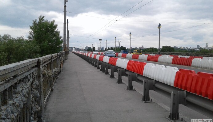 У Києві три аварійних мости, на ремонт Патона треба 5 мільярдів - екс-радник Кличка